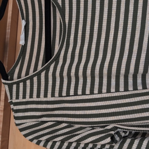 Entro green & tan striped top, peplum - Picture 2 of 4